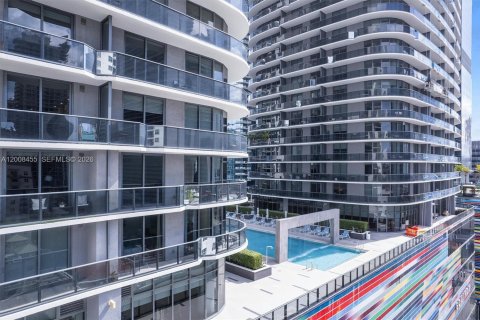 Condominio en venta en Miami, Florida, 2 dormitorios, 95.32 m2 № 2071957 - foto 22