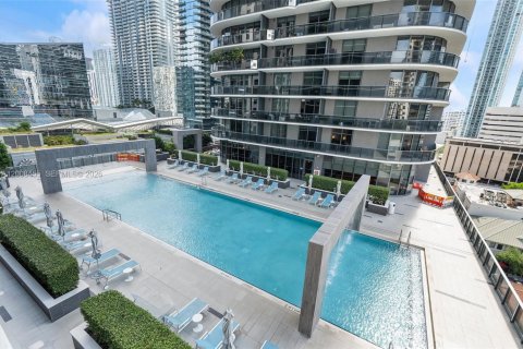 Condominio en venta en Miami, Florida, 2 dormitorios, 95.32 m2 № 2071957 - foto 2
