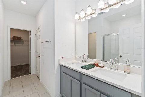 Touwnhouse à vendre à Orlando, Floride: 3 chambres, 212.84 m2 № 1918789 - photo 10
