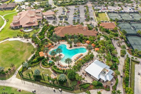 Condo in Bradenton, Florida, 2 bedrooms № 2233470 - photo 20