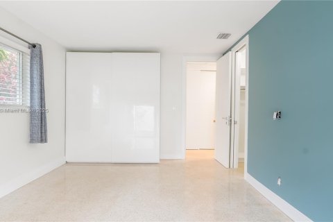 Villa ou maison à louer à Lauderdale-by-the-Sea, Floride: 2 chambres, 141.86 m2 № 1980108 - photo 28