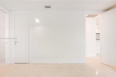 Villa ou maison à louer à Lauderdale-by-the-Sea, Floride: 2 chambres, 141.86 m2 № 1980108 - photo 22