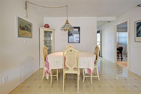 Condominio en venta en Venice, Florida, 2 dormitorios, 83.61 m2 № 1815817 - foto 9