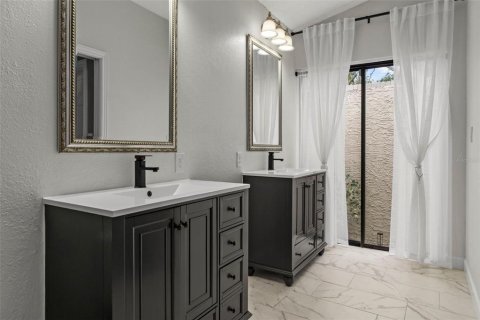 Villa ou maison à vendre à Spring Hill, Floride: 3 chambres, 202.34 m2 № 2137657 - photo 27