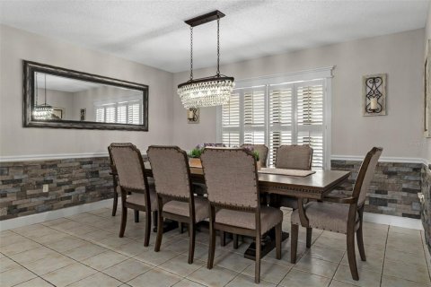 Villa ou maison à vendre à Spring Hill, Floride: 3 chambres, 202.34 m2 № 2137657 - photo 13