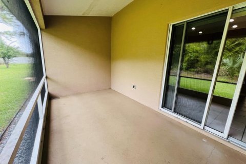 Apartamento en alquiler en Palm Coast, Florida, 3 dormitorios, 145.02 m2 № 1918795 - foto 7