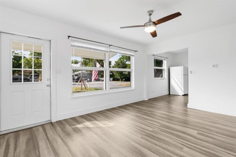 Apartamento en alquiler en Pompano Beach, Florida, 2 dormitorios, 96.43 m2 № 2077849 - foto 4