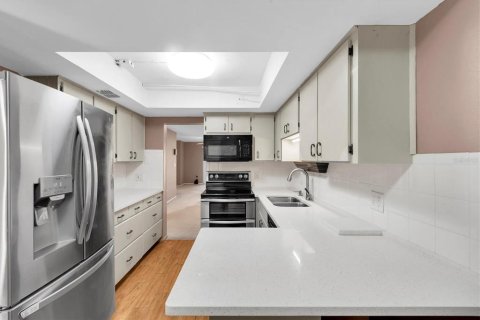 Купить кондоминиум в Клируотер, Флорида 6 комнат, 108.23м2, № 1532031 - фото 10