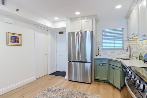 Condominio en venta en Ormond Beach, Florida, 2 dormitorios, 111.48 m2 № 2349238 - foto 10