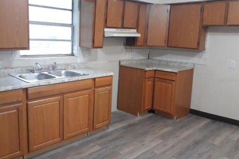 Casa en alquiler en Daytona Beach, Florida, 2 dormitorios, 63.17 m2 № 1793701 - foto 7