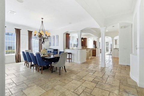 House in Four Corners, Florida 5 bedrooms, 378.76 sq.m. № 2141975 - photo 9