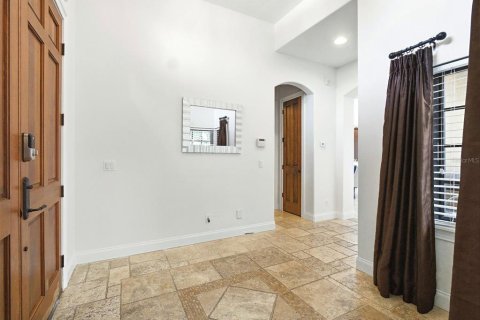 House in Four Corners, Florida 5 bedrooms, 378.76 sq.m. № 2141975 - photo 6