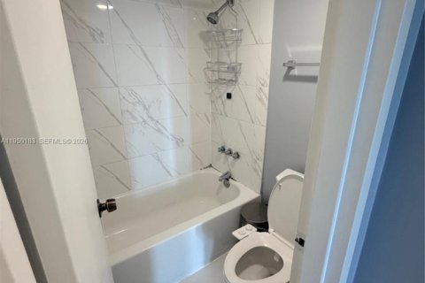 Снять в аренду кондоминиум в Норт-Майами, Флорида 67.17м2, № 2005769 - фото 5