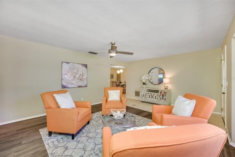 Casa en alquiler en Largo, Florida, 4 dormitorios, 210.7 m2 № 1906420 - foto 14