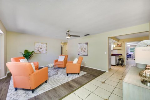 Casa en alquiler en Largo, Florida, 4 dormitorios, 210.7 m2 № 1906420 - foto 15