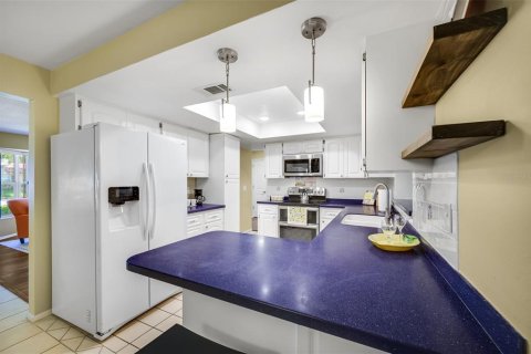 Casa en alquiler en Largo, Florida, 4 dormitorios, 210.7 m2 № 1906420 - foto 21