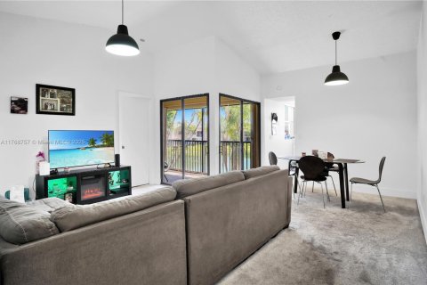 Condominio en venta en Homestead, Florida, 2 dormitorios, 80.17 m2 № 1731651 - foto 8