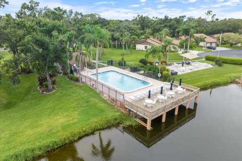 House in Sarasota, Florida 2 bedrooms, 116.5 sq.m. № 1906006 - photo 21