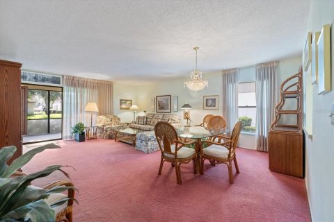 House in Sarasota, Florida 2 bedrooms, 116.5 sq.m. № 1906006 - photo 8
