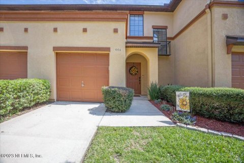Villa ou maison à louer à St. Johns, Floride: 2 chambres, 135.27 m2 № 818151 - photo 1