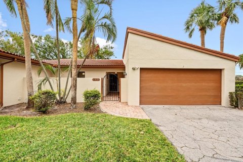 Condominio en venta en Bradenton, Florida, 2 dormitorios, 164.62 m2 № 1510068 - foto 1