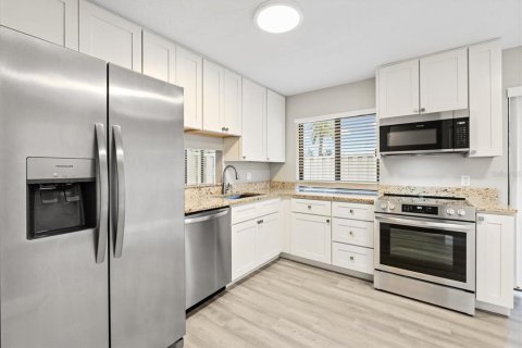 Condominio en venta en Bradenton, Florida, 2 dormitorios, 164.62 m2 № 1510068 - foto 5