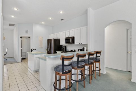 House in Davenport, Florida 3 bedrooms, 206.61 sq.m. № 2196090 - photo 7
