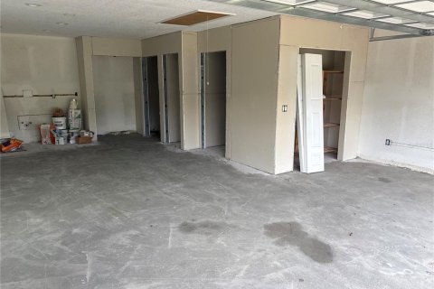Casa en venta en Orlando, Florida, 4 dormitorios, 182.27 m2 № 2093644 - foto 27