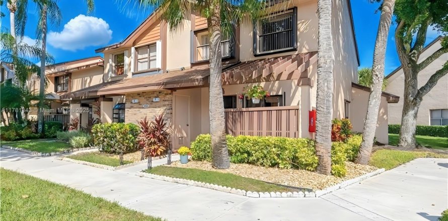 Townhouse in Coconut Creek, Florida 3 bedrooms, 128.95 sq.m. № 1726227