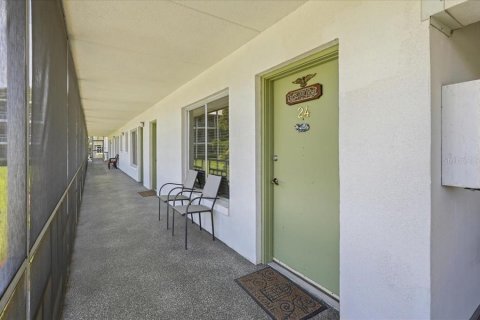 Condominio en venta en Winter Haven, Florida, 2 dormitorios, 78.04 m2 № 2234053 - foto 2