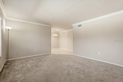 Condominio en venta en Winter Haven, Florida, 2 dormitorios, 78.04 m2 № 2234053 - foto 7