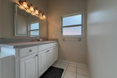 Villa ou maison à vendre à Palm Coast, Floride: 3 chambres, 191.01 m2 № 2304479 - photo 16