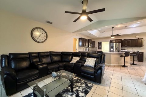 Villa ou maison à vendre à Palm Coast, Floride: 3 chambres, 191.01 m2 № 2304479 - photo 11