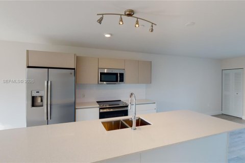 Condo in Miami, Florida, 2 bedrooms  № 2038581