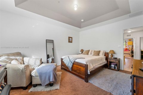 Townhouse in Miami Gardens, Florida 3 bedrooms, 162.02 sq.m. № 1621155 - photo 15
