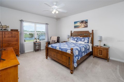 House in Jacksonville, Florida 3 bedrooms, 142.42 sq.m. № 1908199 - photo 4