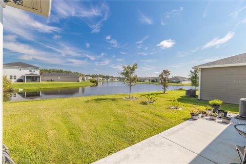 House in Jacksonville, Florida 3 bedrooms, 142.42 sq.m. № 1908199 - photo 7