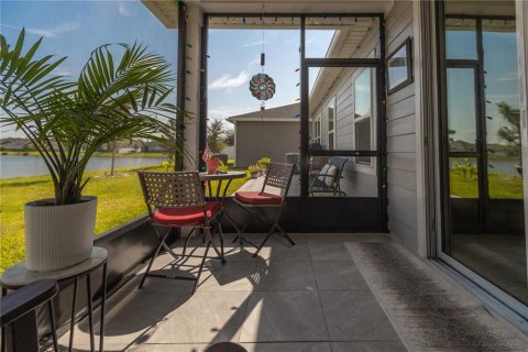 House in Jacksonville, Florida 3 bedrooms, 142.42 sq.m. № 1908199 - photo 6