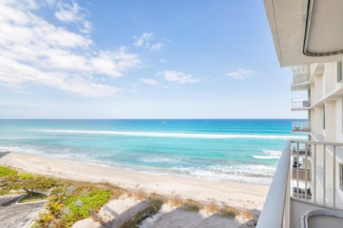Condominio en Riviera Beach, Florida, 2 dormitorios № 2087761