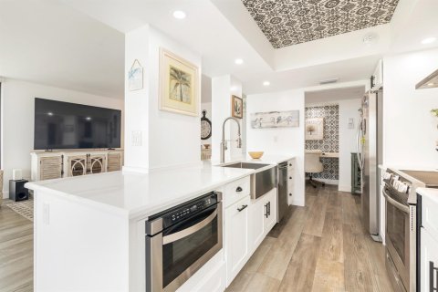 Condominio en venta en Riviera Beach, Florida, 2 dormitorios, 123.56 m2 № 2087761 - foto 13