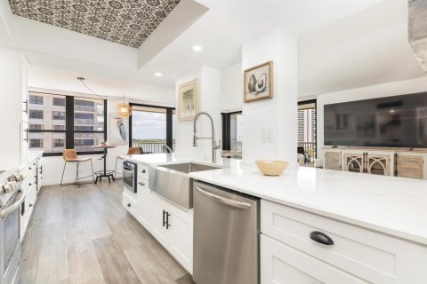 Condominio en venta en Riviera Beach, Florida, 2 dormitorios, 123.56 m2 № 2087761 - foto 14