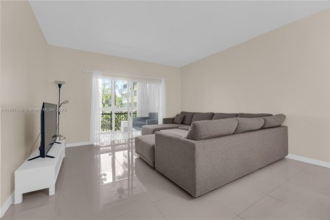 Condominio en venta en Hollywood, Florida, 1 dormitorio, 78.41 m2 № 1920952 - foto 8
