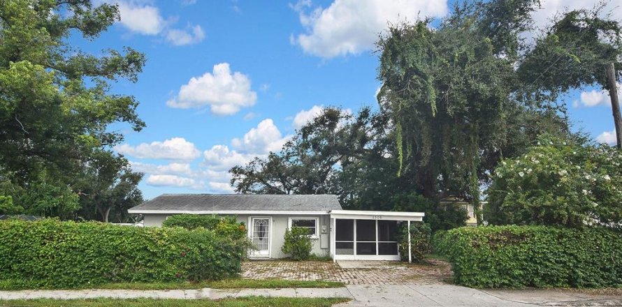 House in Bradenton, Florida 2 bedrooms, 76.64 sq.m. № 1894157