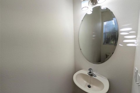 Adosado en alquiler en Sarasota, Florida, 3 dormitorios, 140.84 m2 № 1919512 - foto 6