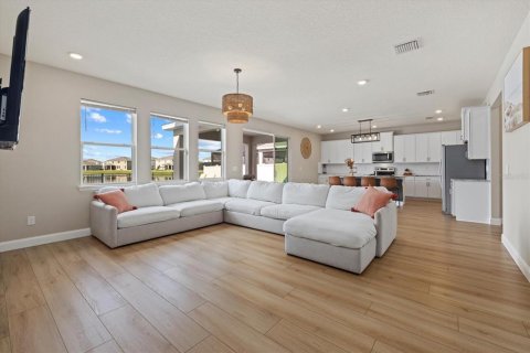 Casa en venta en Bradenton, Florida, 5 dormitorios, 292.92 m2 № 1446774 - foto 13