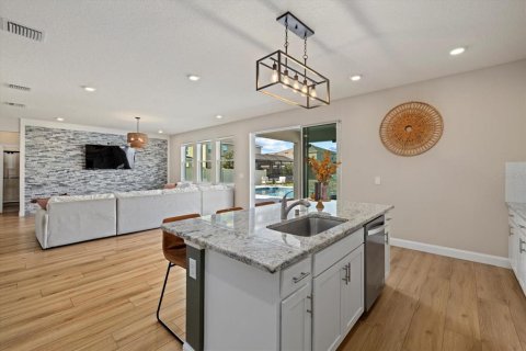 Casa en venta en Bradenton, Florida, 5 dormitorios, 292.92 m2 № 1446774 - foto 19