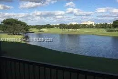 Condo in Davie, Florida, 2 bedrooms  № 1698770 - photo 3