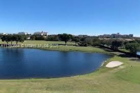 Condominio en venta en Davie, Florida, 2 dormitorios, 105.91 m2 № 1698770 - foto 7