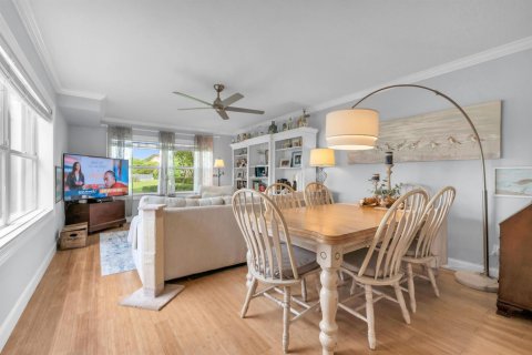 Townhouse in West Palm Beach, Florida 2 bedrooms, 125.42 sq.m. № 2392936 - photo 28