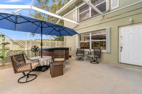 Townhouse in West Palm Beach, Florida 2 bedrooms, 125.42 sq.m. № 2392936 - photo 4